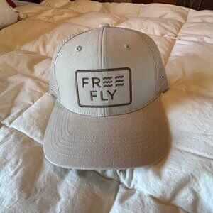 Free Fly snap back, trucker hat - Cream color, excellent condition